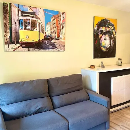 Apartment Pour 4 Personnes A 5min Des Plages De Loubet